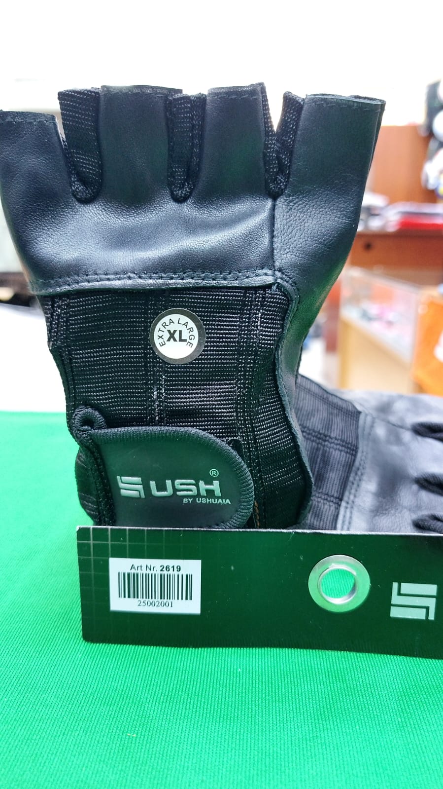 GUANTE USH FITNESS CON ABROJO A